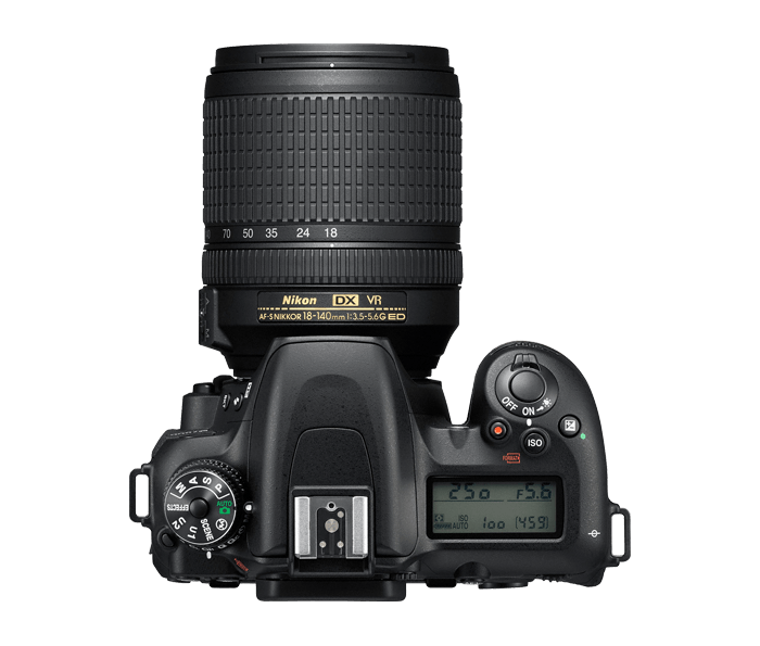 Nikon D7500 DSLR Camera with 18-140mm Lens