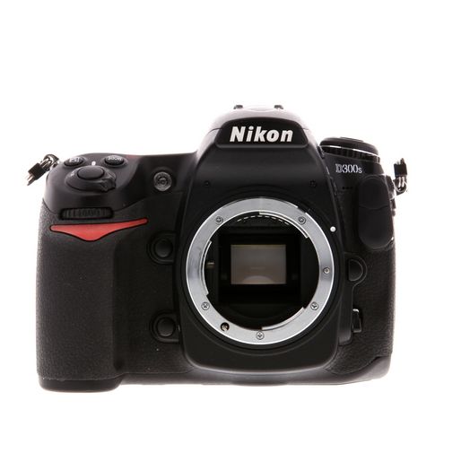 Nikon D300s DSLR Camera with 18-55mm Lens