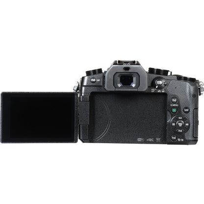 Panasonic Lumix G85 Mirrorless Camera with 40-150mm Lens (used)