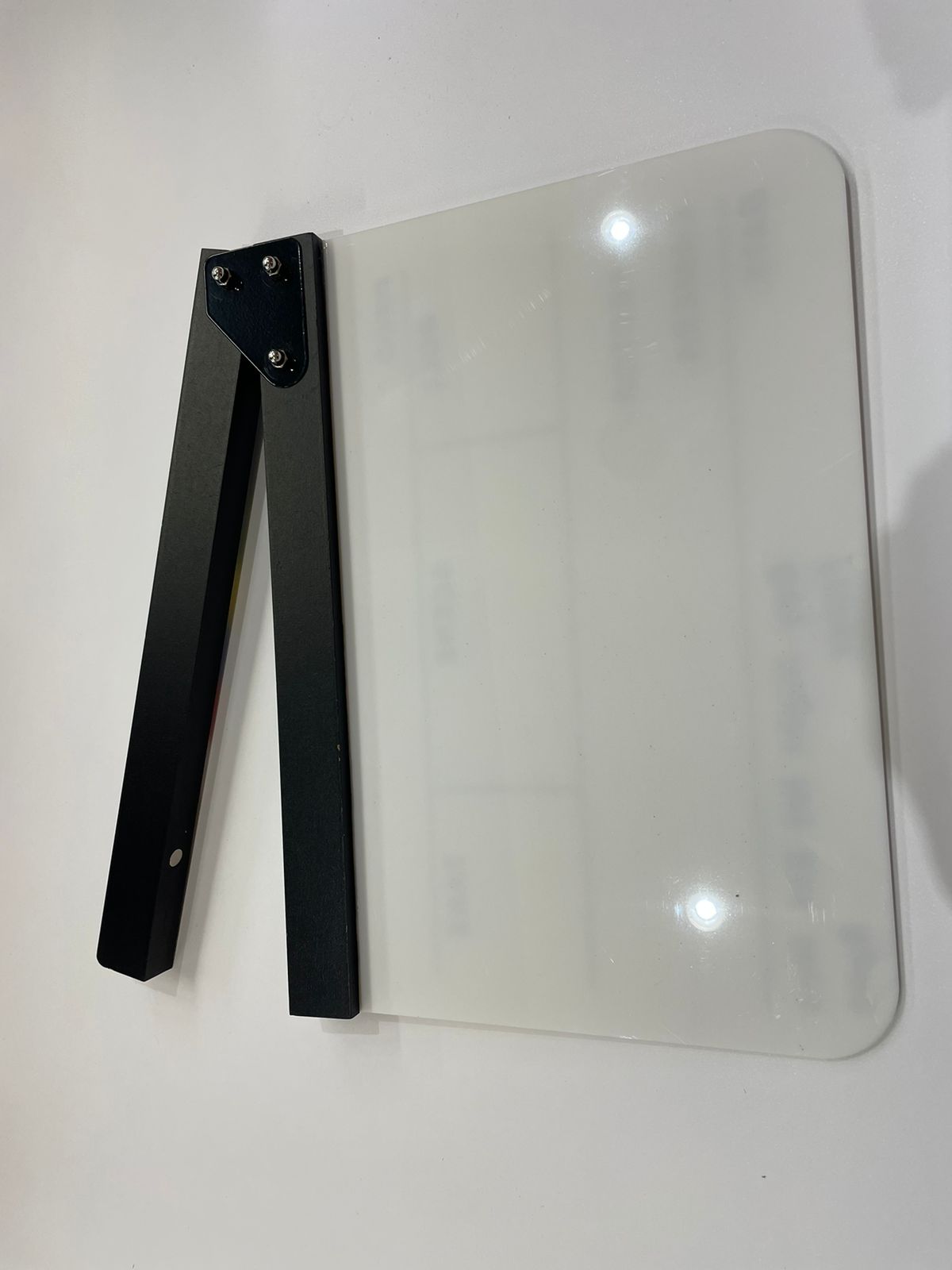 Elvid 9-Section Acrylic Production Slate with Color Clapper Sticks