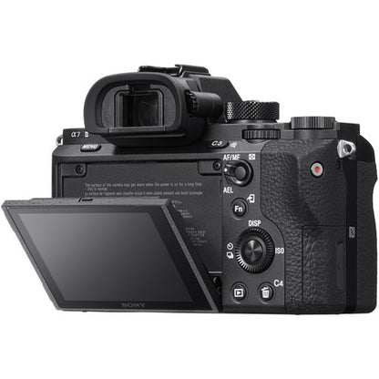 Sony Alpha A7 III with 28-70mm Lens