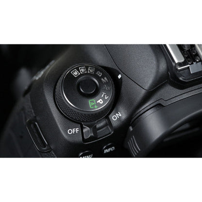 Canon 5D Mark IV with 24-105mm f/4L IS USM  lens
