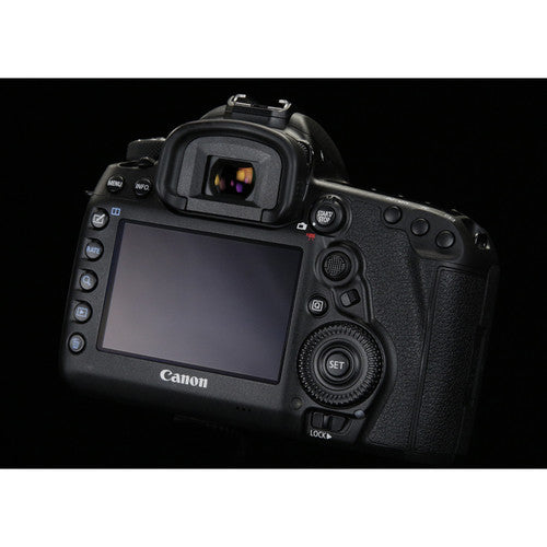 Canon 5D Mark IV with 24-105mm f/4L IS USM II lens