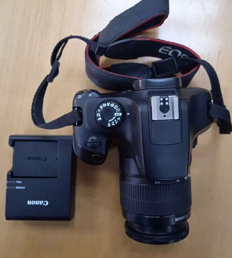 Canon 4000D with 18-55mm Lens (Used)