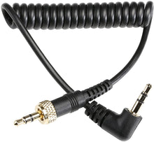 Load image into Gallery viewer, Saramonic UHF Wireless Lavalier Microphone System (UwMic15)
