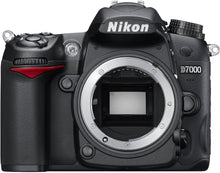 Load image into Gallery viewer, Nikon D7000 with 18-55 mm VR Lens
