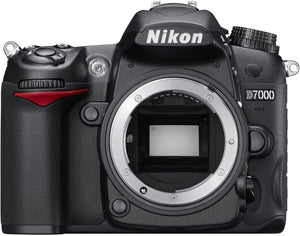 Nikon D7000 with 18-55 mm VR Lens