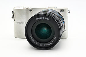 Used: Samsung NX1000 Mirrorless Wi-Fi Digital Camera with 20-50mm Lens