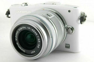 Used: Olympus E-PM1 +14-42mm Lens
