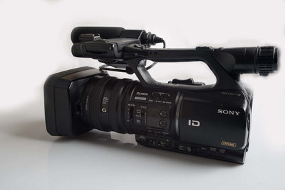 Used: Sony HVR-Z5