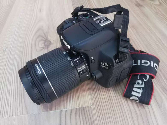 Canon 700D with 18-55mm Lens (Used)